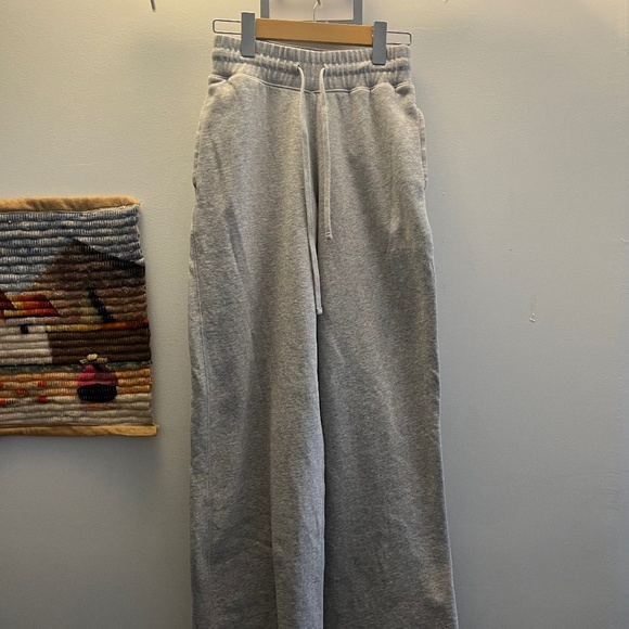 KOTN - Grey wide leg sweatpants - XS - Picture 1 of 1
